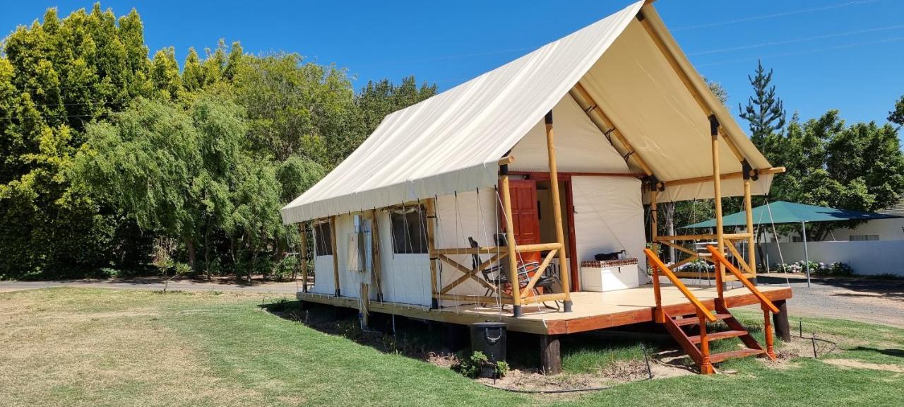 Zonnevanger Guesthouse Noorder-Paarl ภายนอก รูปภาพ