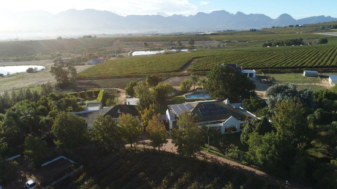 Zonnevanger Guesthouse Noorder-Paarl ภายนอก รูปภาพ